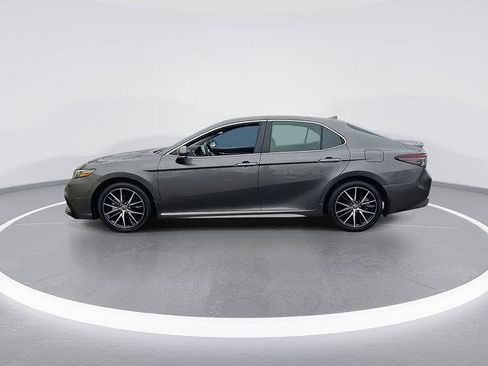 Certified 2023 Toyota Camry SE image 7