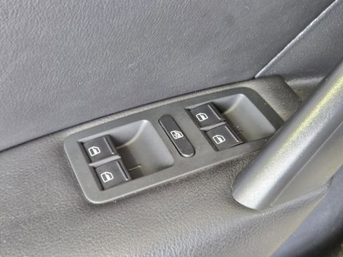 Used 2015 Volkswagen Passat 1.8T Limited Edition image 35