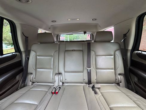 Used 2018 Chevrolet Tahoe LT AWD/4WD image 17
