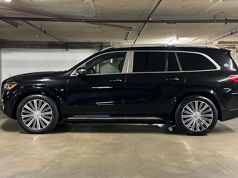New 2026 Mercedes-Benz Maybach GLS 600 4MATIC image 2