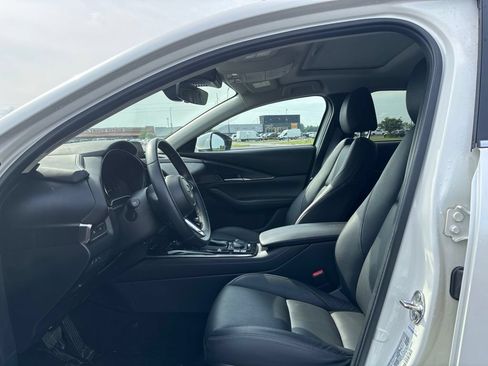 Used 2025 MAZDA CX-30 AWD 2.5 S w/ Preferred Package image 10