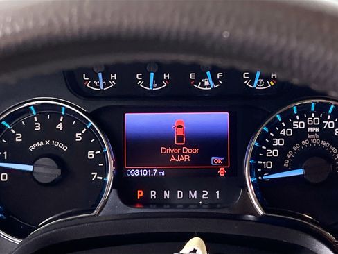 Used 2012 Ford F150 XLT w/ XLT Convenience Pkg image 23