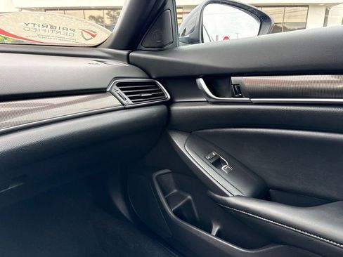 Used 2022 Honda Accord Sport image 26