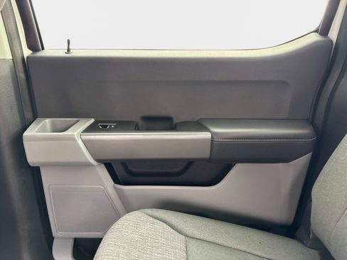 Used 2025 Ford F250 XLT image 15