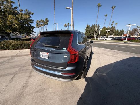 Used 2022 Volvo XC90 T8 Inscription Expression w/ Climate Package AWD/4WD image 5