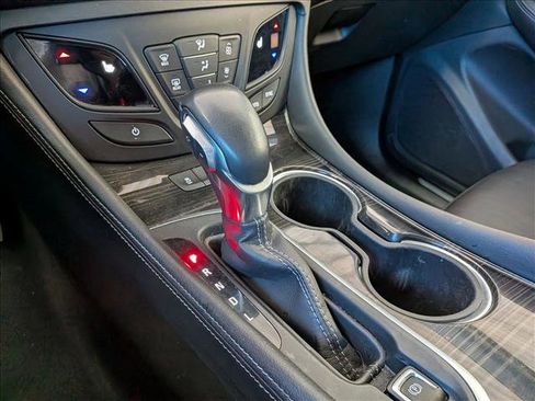 Used 2020 Buick Envision Essence image 11