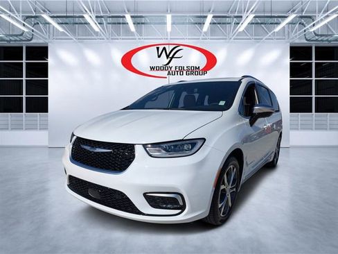 New 2026 Chrysler Pacifica Pinnacle w/ Trailer Tow Group image 7