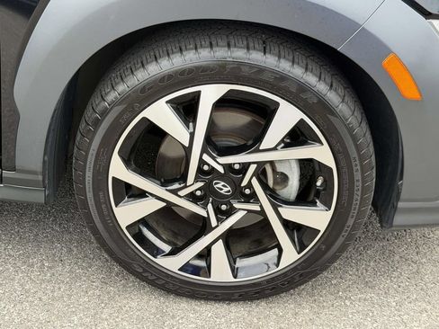 Certified 2023 Hyundai Kona Limited AWD/4WD image 9