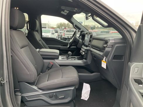 New 2025 Ford F150 XLT w/ Equipment Group 302A MID image 12