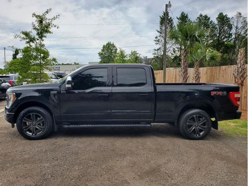 Used 2021 Ford F150 Lariat w/ Equipment Group 502A High AWD/4WD image 4