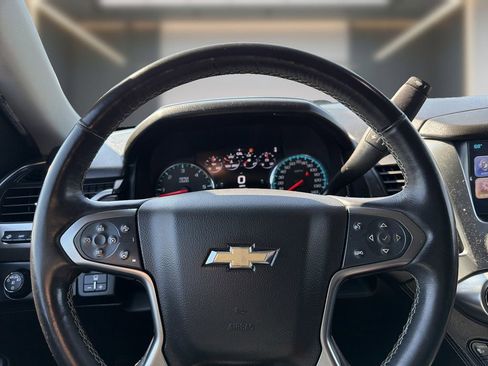 Used 2017 Chevrolet Suburban Premier AWD/4WD image 20