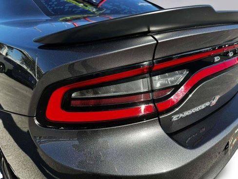Used 2018 Dodge Charger GT AWD/4WD image 16