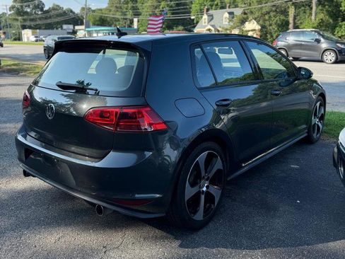 Used 2016 Volkswagen GTI S image 10