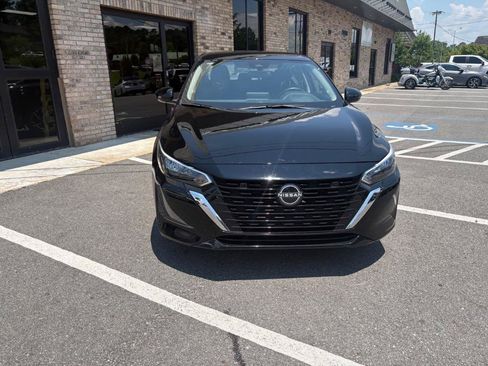 Used 2025 Nissan Sentra SV w/ Trunk Package FWD image 12