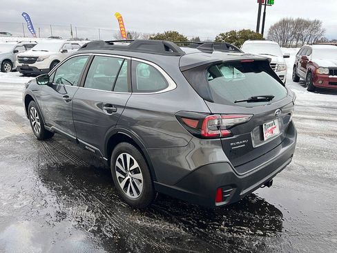Used 2021 Subaru Outback image 6
