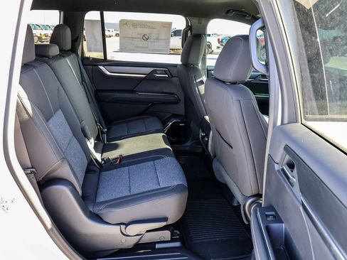 New 2026 GMC Acadia Elevation w/ LPO, Floor Liner Package FWD image 36