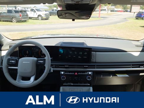 New 2026 Hyundai Santa Fe SE image 16