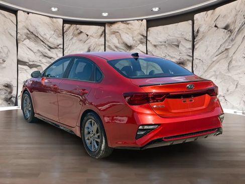Used 2021 Kia Forte GT-Line FWD image 4