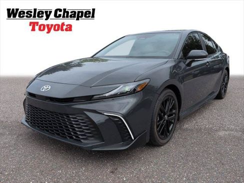 Certified 2026 Toyota Camry SE FWD image 1