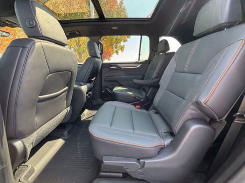 New 2026 GMC Acadia AT4 w/ Super Cruise Package image 44