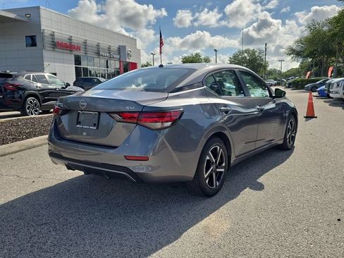 Certified 2024 Nissan Sentra SV FWD image 8