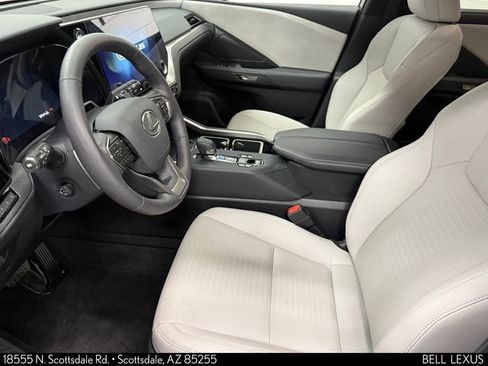 Used 2026 Lexus TX 350 AWD image 12