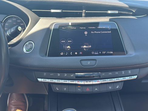 Used 2023 Cadillac XT4 Premium Luxury AWD/4WD image 13