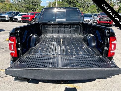 Used 2024 RAM 3500 Laramie w/ Towing Technology Group AWD/4WD image 16