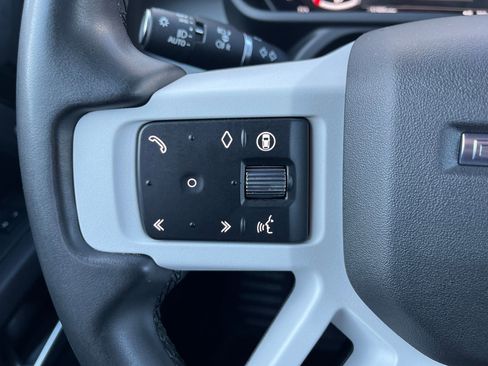 Certified 2025 Land Rover Defender 110 S image 17