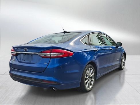 Used 2017 Ford Fusion Energi SE FWD image 3