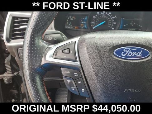 Used 2022 Ford Edge ST-Line AWD/4WD image 20