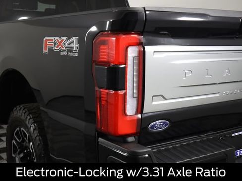 Used 2024 Ford F250 Platinum w/ FX4 Off-Road Package AWD/4WD image 29