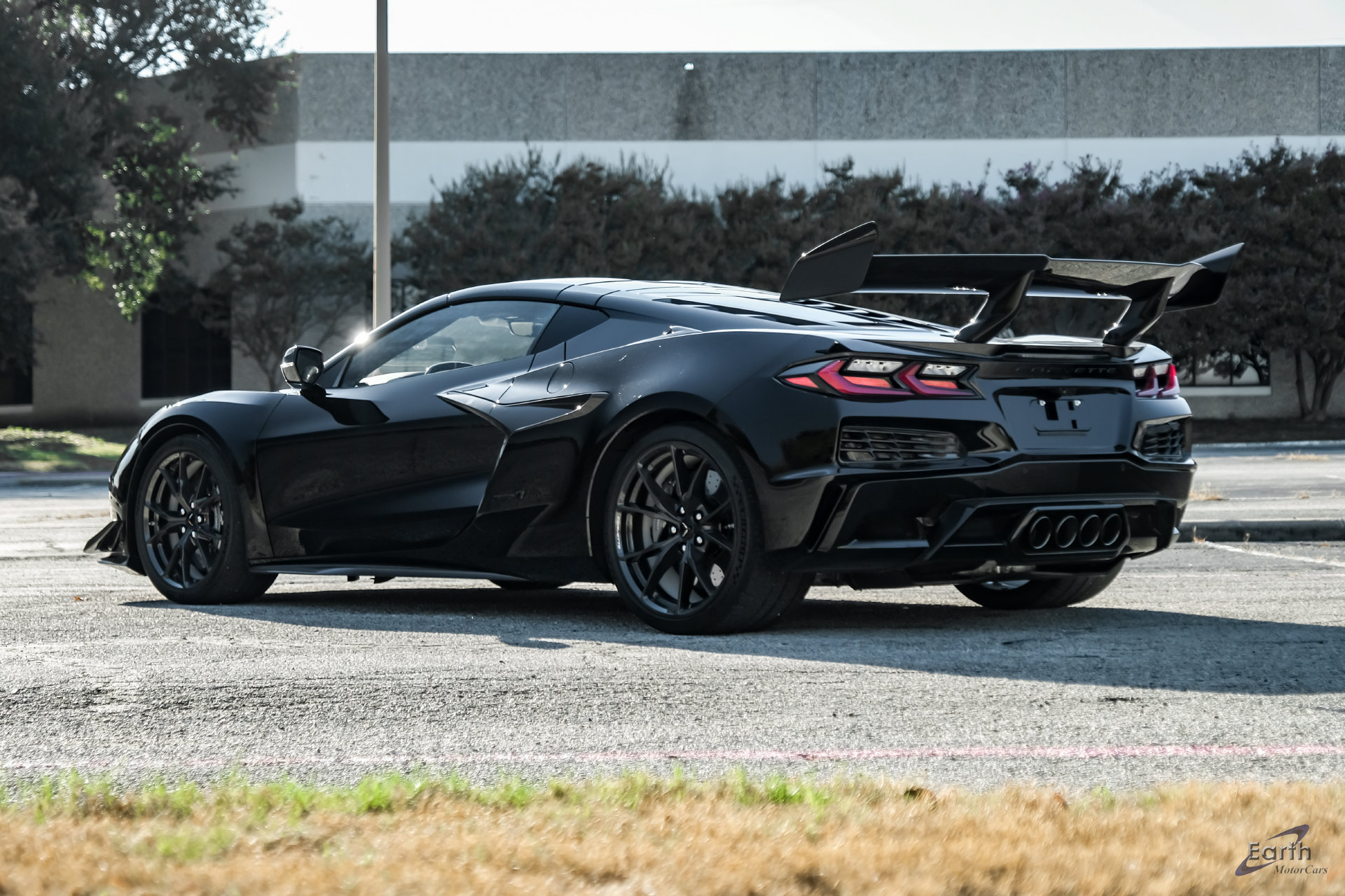 Used 2025 Chevrolet Corvette ZR1 w/ ZR1 Carbon Fiber Aero Package RWD image 16