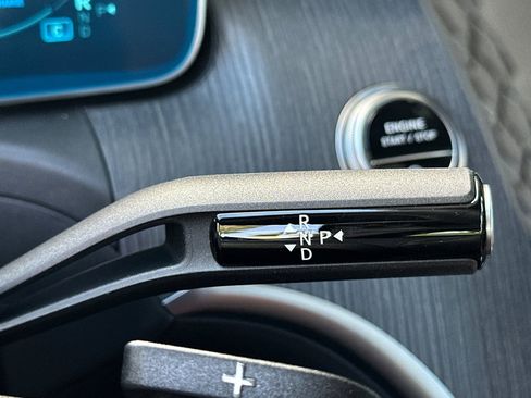 New 2025 Mercedes-Benz C 300 4MATIC Sedan image 17