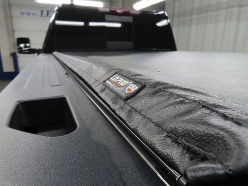 Used 2021 GMC Sierra 2500 Denali w/ Denali Black Diamond Edition image 42