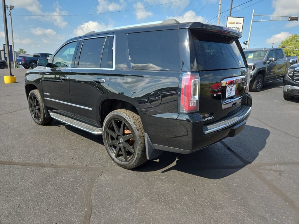 Used 2017 GMC Yukon Denali w/ Open Road Package AWD/4WD image 6