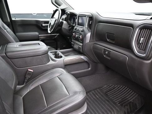 Used 2020 Chevrolet Silverado 1500 LTZ w/ LTZ Premium Package image 17