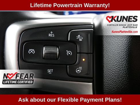 Used 2023 Chevrolet Suburban Premier AWD/4WD image 30