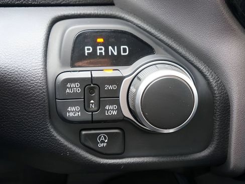 Used 2025 RAM 1500 Big Horn AWD/4WD image 28