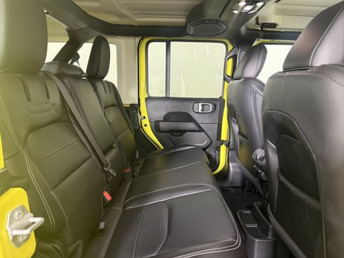 Used 2023 Jeep Wrangler Sahara w/ Cold Weather Group image 14