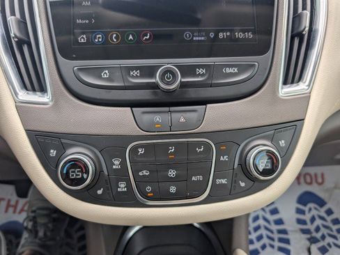 Used 2024 Chevrolet Malibu LT FWD image 47