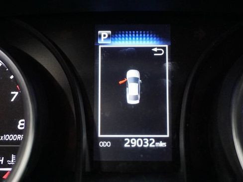 Used 2022 Toyota Camry LE FWD image 15