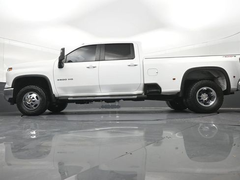 Used 2024 Chevrolet Silverado 3500 LT w/ Convenience Package AWD/4WD image 24