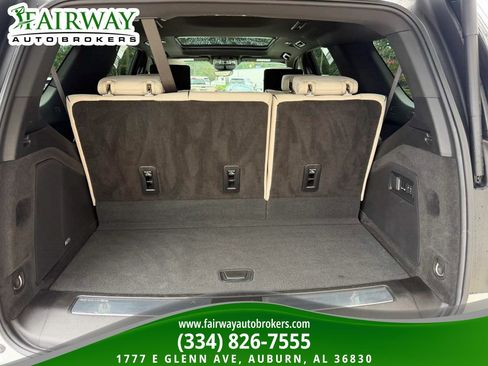 Used 2025 Cadillac Escalade Sport w/ Touring Package AWD/4WD image 29