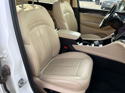 Used 2021 Jeep Grand Cherokee L Limited w/ Luxury Tech Group II AWD/4WD image 20