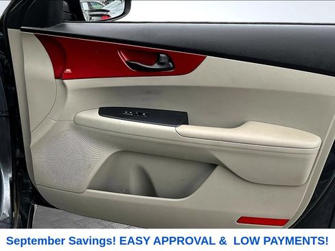Used 2020 Kia Forte LXS FWD image 23
