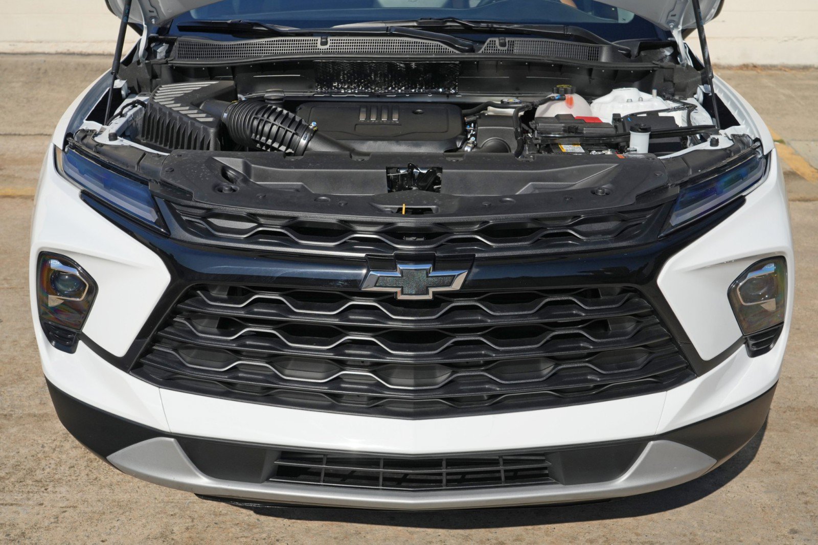 Used 2026 Chevrolet Blazer LT w/ Convenience Package FWD image 7