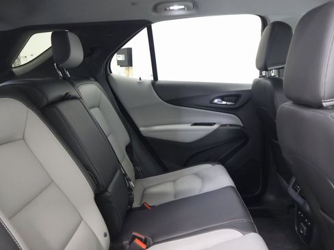 Used 2019 Chevrolet Equinox Premier image 24