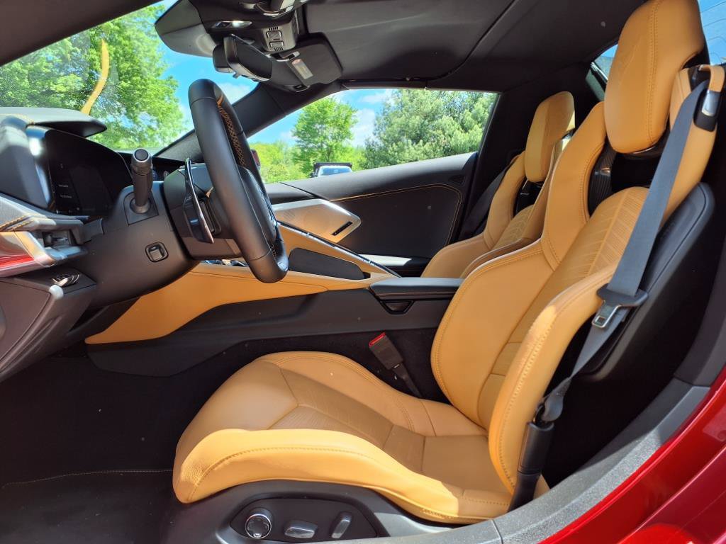 Used 2023 Chevrolet Corvette Z06 RWD image 11
