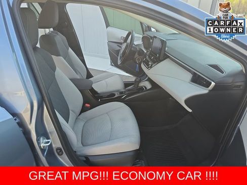 Used 2022 Toyota Corolla LE FWD image 17